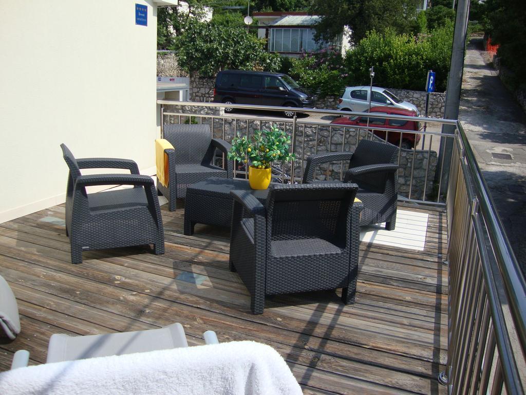 Apartments Ilona Нови Винодолски Екстериор снимка