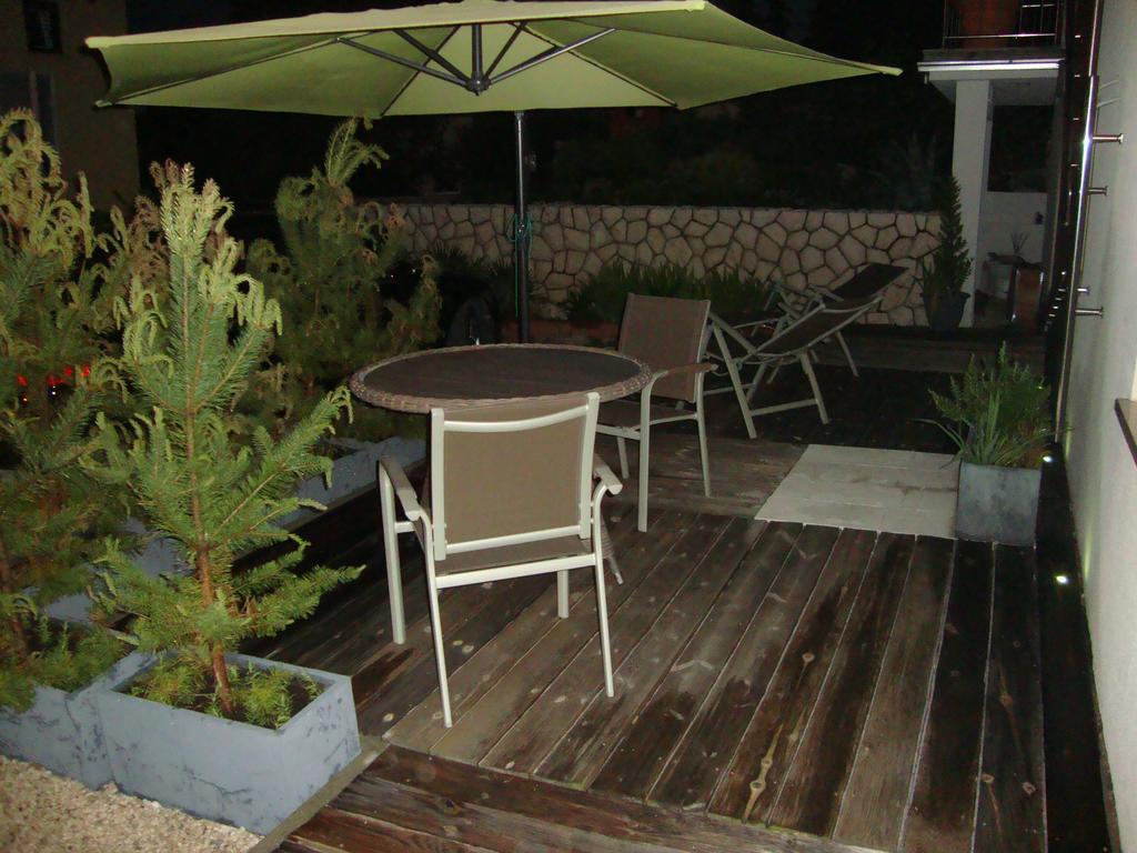 Apartments Ilona Нови Винодолски Екстериор снимка