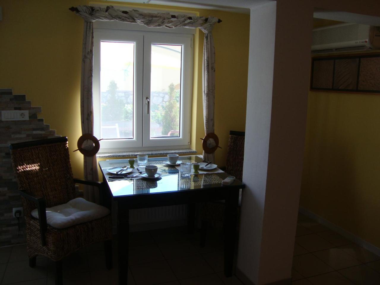 Apartments Ilona Нови Винодолски Екстериор снимка